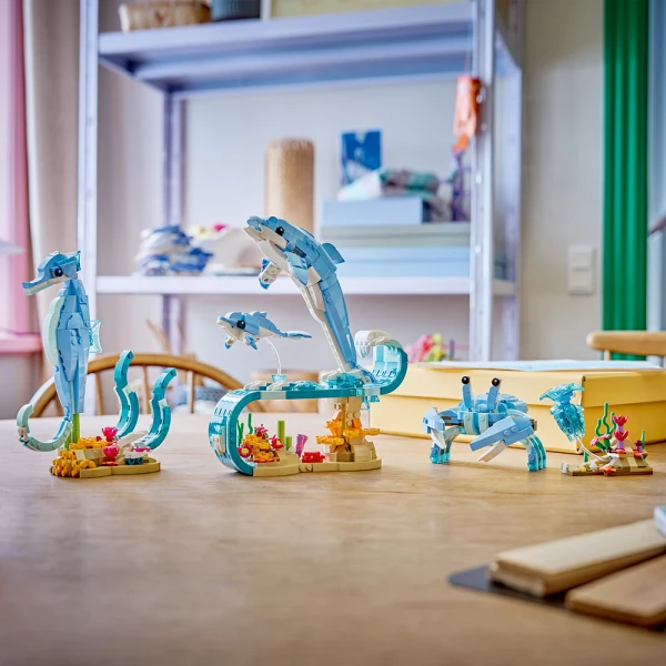 LEGO® CREATOR SEA ANIMALS: BEAUTIFUL DOLPHINS