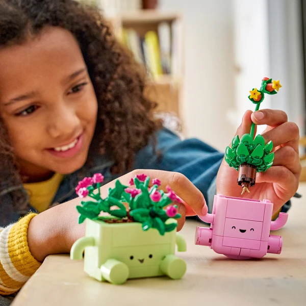 LEGO® BOTANICALS ΚΟΥΝΙΣΤΑ ΦΥΤΑ
