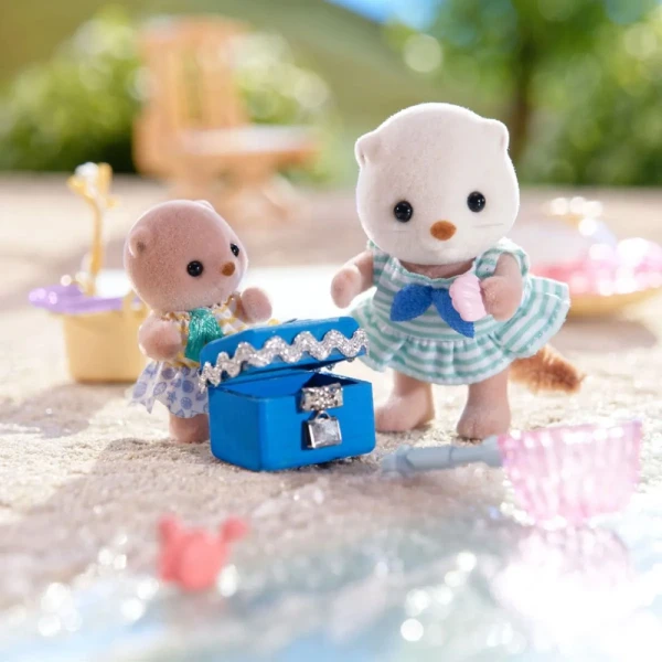 THE SYLVANIAN FAMILIES ΣΕΤ ΠΑΙΧΝΙΔΙΟΥ SEA OTTER SISTERS-SPLASHY SNORKEL