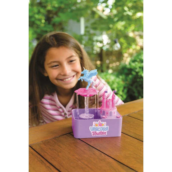 4M CONSTRUCTION UNICORN FOUNTAIN