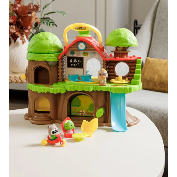 KLOROFIL EDUCATIONAL TOY THE LARGE SCHOOL WITH 3 CHARACTERS & ACCESSORIES