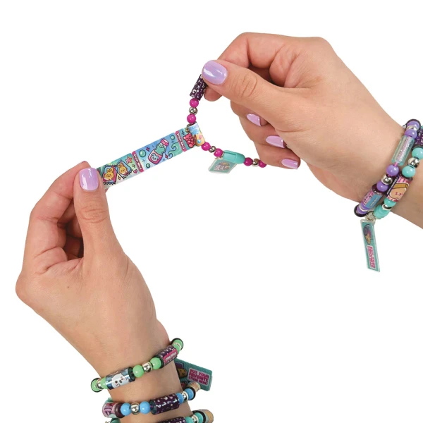 AS STICKI ROLLS WRISTBAND WITH STICKERS SINGLE PACK W2 FOR AGES 6+