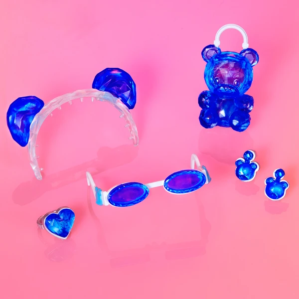 RAINBOW HIGH CREATIVE CRYSTALS FASHION DOLL - SKYLER