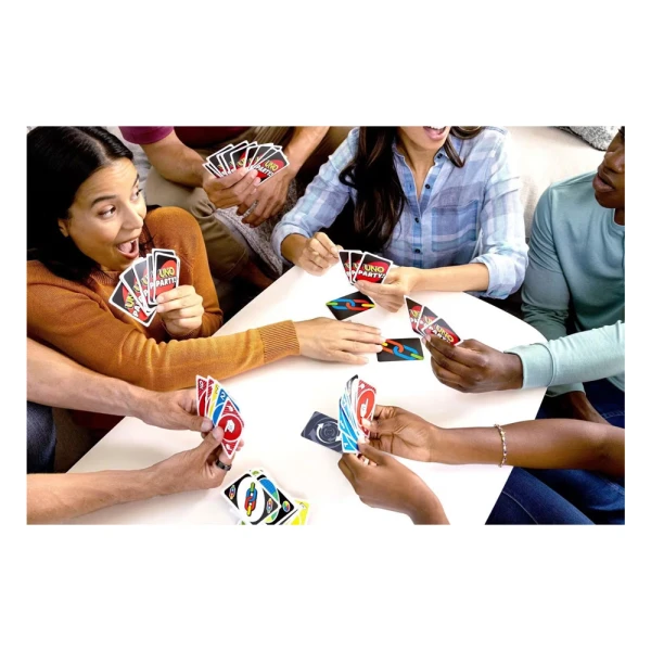 FAMILY TABLE GAME NEW UNO PARTY