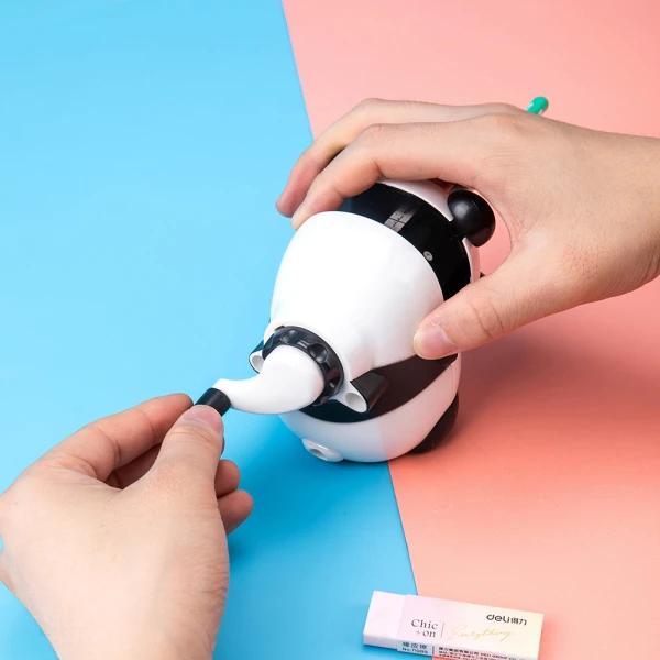 DELI DESKTOP PLASTIC SHARPENER 8mm PANDA - WHITE