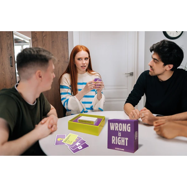 AS GAMES ΕΠΙΤΡΑΠΕΖΙΟ ΠΑΙΧΝΙΔΙ GIFT GAMES WRONG IS RIGHT ΓΙΑ ΗΛΙΚΙΕΣ 15+ ΧΡΟΝΩΝ ΚΑΙ 2-6 ΠΑΙΚΤΕΣ