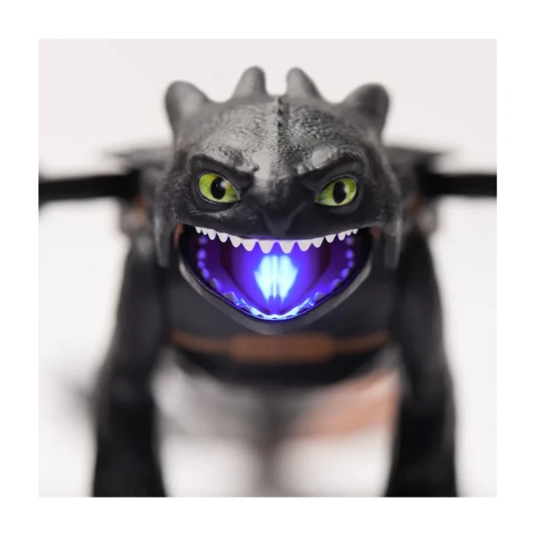 DRAGONS FIRE BREATHING TOOTHLESS