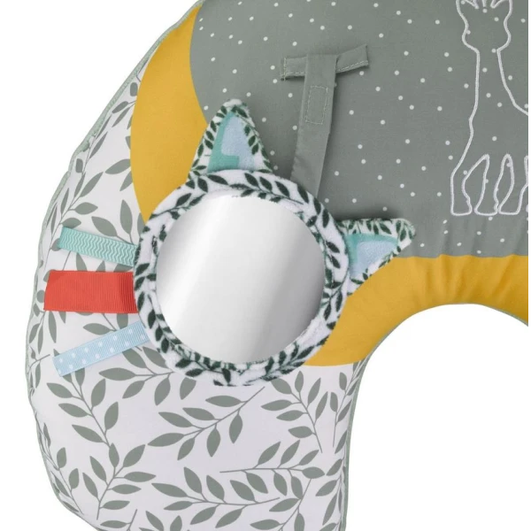 SOPHIE LA GIRAFE CUSHION COSY PLAY