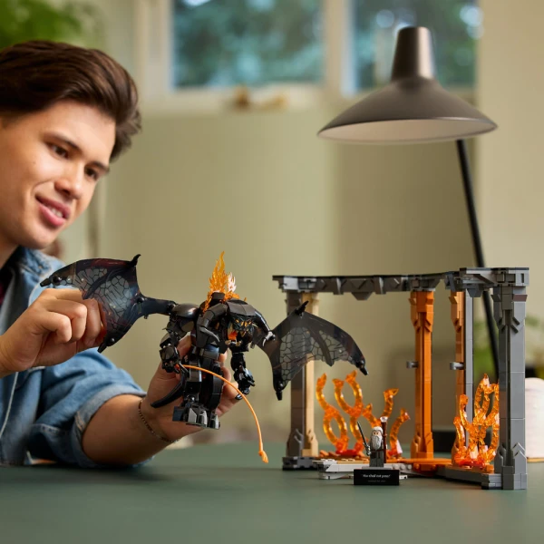 LEGO® ICONS THE LORD OF THE RINGS BALROG™ BOOK NOOK