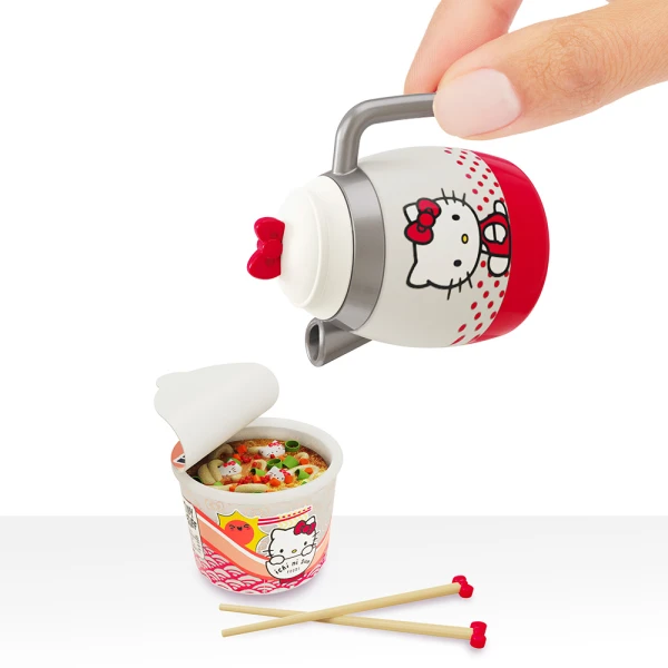 MINIVERSE FOOD MAKE IT MINI HELLO KITTY
