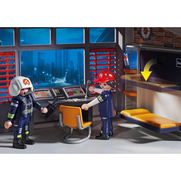PLAYMOBIL CITY ACTION LARGE FIRE STATION