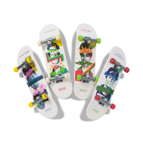 TECH DECK FINGERBOARD MINIATURE 4 pcs