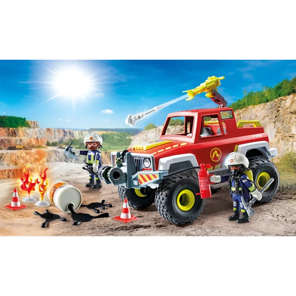 PLAYMOBIL ACTION HEROES FIREFIGHTING TRUCK 4X4