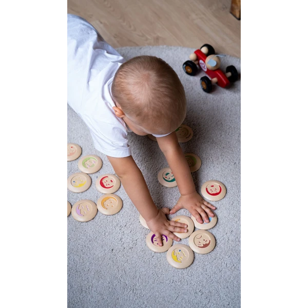 ΞΥΛΙΝΟ ΠΑΙΧΝΙΔΙ PLAN TOYS ΠΑΙΧΝΙΔΙ ΜΝΗΜΗΣ ΜΕ ΣΥΝΑΙΣΘΗΜΑΤΑ