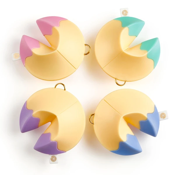 LUCKY FORTUNE SERIES 1 TAKE OUT BOX OF 4 FOR AGES 6+