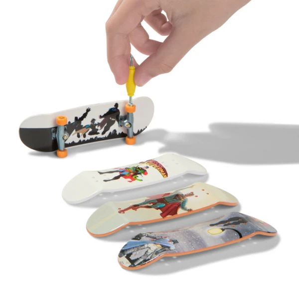 TECH DECK FINGERBOARD MINIATURE 4 pcs