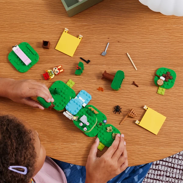 LEGO® ANIMAL CROSSING™ ΥΠΑΙΘΡΙΕΣ ΔΡΑΣΤΗΡΙΟΤΗΤΕΣ ΤΗΣ BUNNIE
