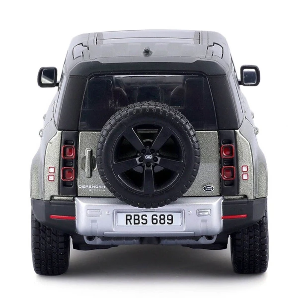 BBURAGO 1:24 LAND ROVER DEFENDER 110 2022 GREEN