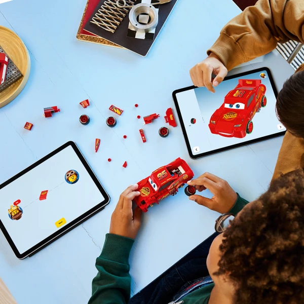 LEGO® SPEED CHAMPIONS ΚΕΡΑΥΝΟΣ ΜΑΚΟΥΙΝ