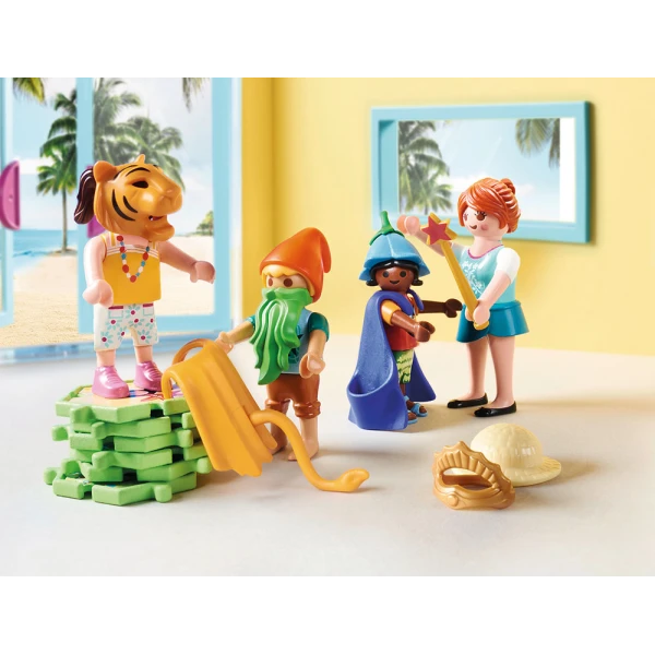 PLAYMOBIL FAMILY FUN HOTEL KID\'S CLUB