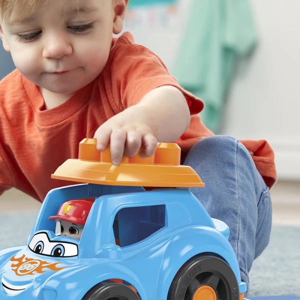 MEGA BLOKS RICKY RACE CAR