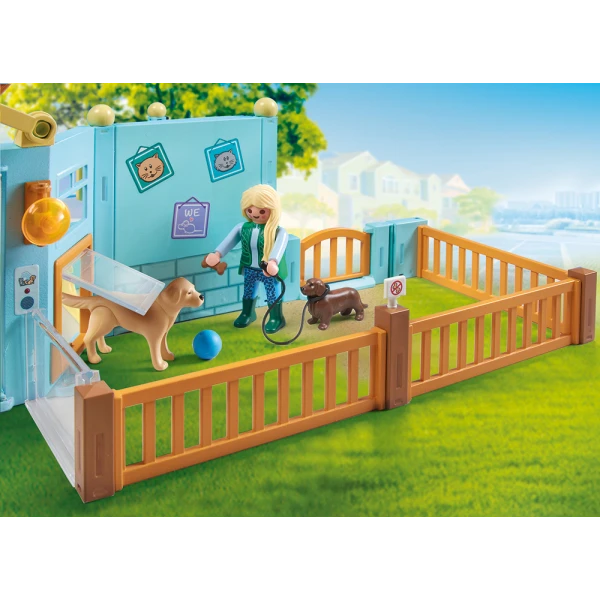 PLAYMOBIL MY LIFE ANIMAL HOTEL