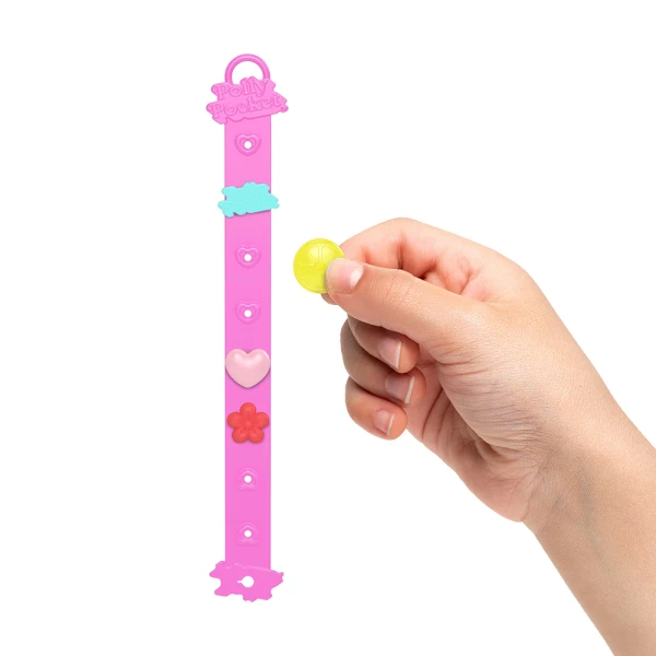 POLLY POCKET DOLL WITH ACCESSORIES & KEYCHAIN - LEMON