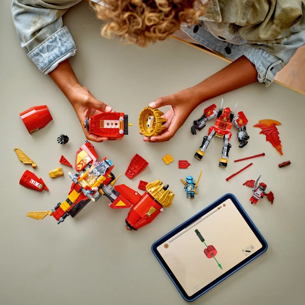 LEGO® NINJAGO® KAIʼS MECH STORM RIDER