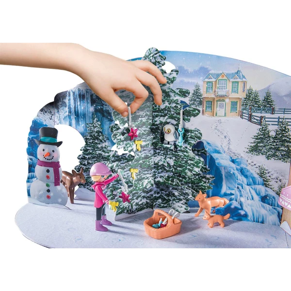 PLAYMOBIL HORSES OF WATERFALL ADVENT CALENDAR - CHRISTMAS SLEIGH RIDE