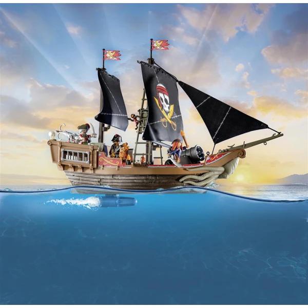 PLAYMOBIL PIRATES LARGE PIRATE SHIP