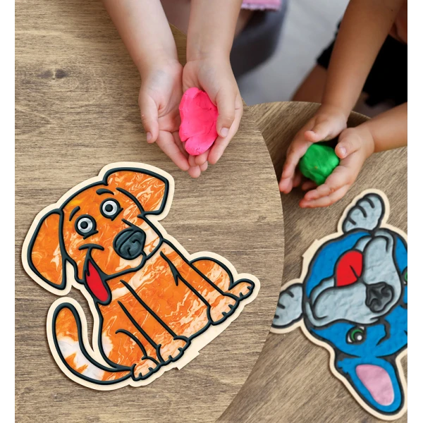 SPLAT PLANET MESS-FREE PAINT KIT WITH CLAY DOGS