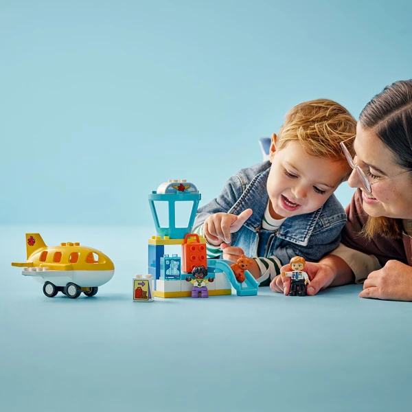 LEGO® DUPLO® TOWN ΠΡΩΤΗ ΦΟΡΑ ΣΤΟ ΑΕΡΟΔΡΟΜΙΟ
