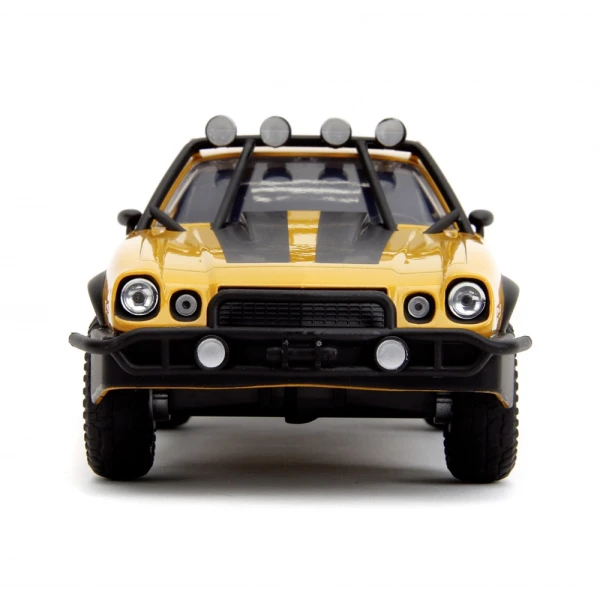 CAR 1:24 TRANSFORMERS BUMBLEBEE