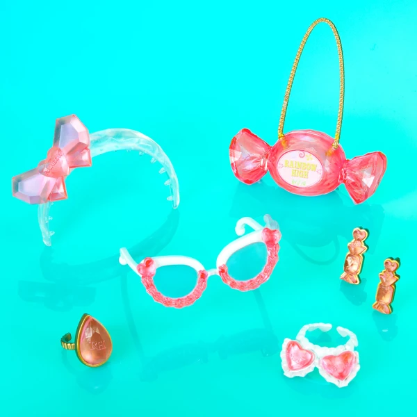 RAINBOW HIGH CREATIVE CRYSTALS FASHION DOLL - BELLA