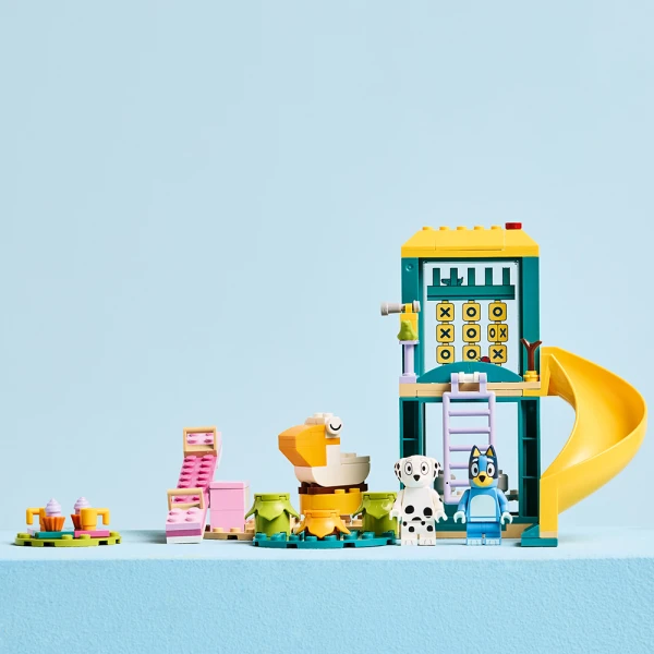 LEGO® BLUEY PLAYGROUND FUN WITH BLUEY & CLOE