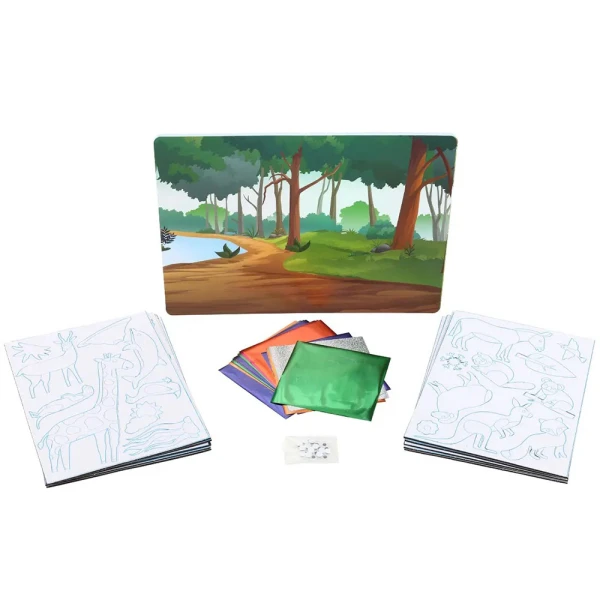 SKILLMATICS FOIL FUN ACTIVITY BOOK - ANIMAL WORLD