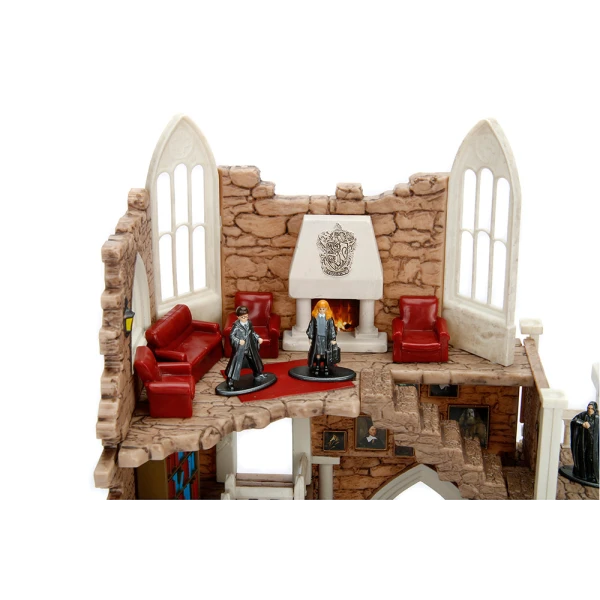 HARRY POTTER GRIFFINDOR TOWER