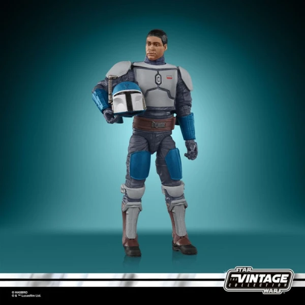 STAR WARS FIGURE THE MANDALORIAN FLEET COMMANDER