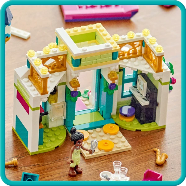 LEGO® DISNEY PRINCESS DISNEY PRINCESS MARKET ADVENTURE