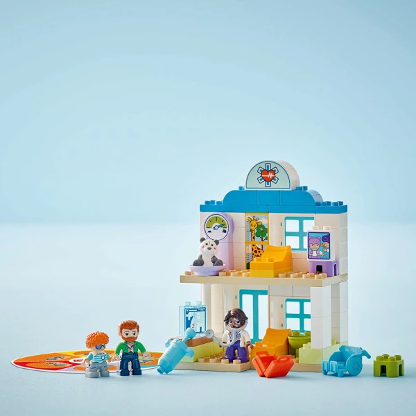 LEGO® DUPLO® TOWN FIRST TIME: VISIT WITH THE DOCTOR