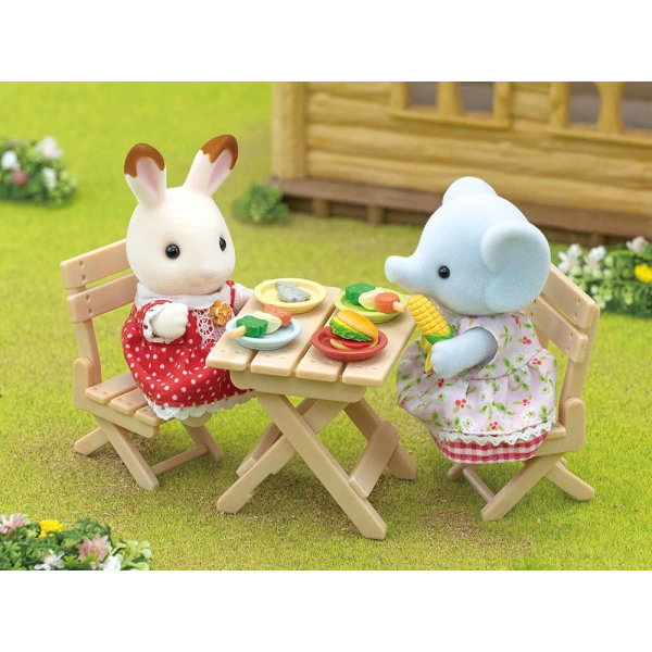 THE SYLVANIAN FAMILIES ΣΕΤ ΜΠΑΡΜΠΕΚΙΟΥ ΠΙΚ-ΝΙΚ ΜΕ ΤΗ ΜΙΚΡΟΥΛΑ ELEPHANT 5640
