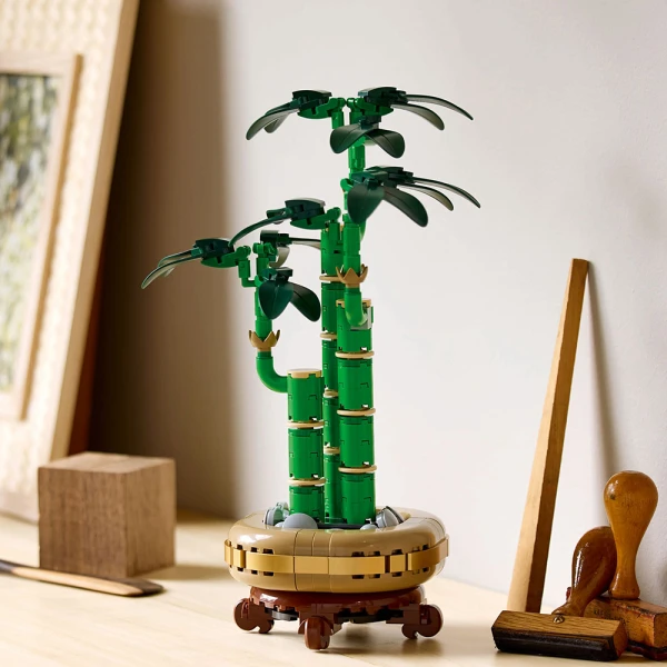 LEGO® BOTANICALS LUCKY BAMBOO