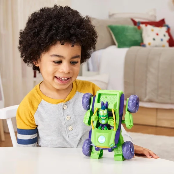 MARVEL IRON MAN AND HIS AWESOME FRIENDS HULK VEHICLE AND FIGURE