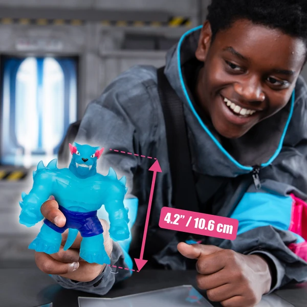 MR. BEAST LAB STRETCH FIGURE - ICONIC PANTHER