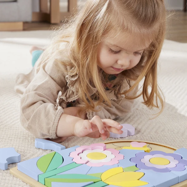 FISHER PRICE ΞΥΛΙΝΟ ΠΑΖΛ 38 τεμ. ΛΟΥΛΟΥΔΙΑ