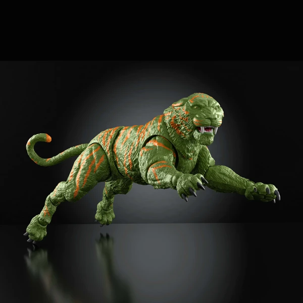 MASTERS OF THE UNIVERSE COLLECTIBLE BATTLE CAT WITH ACCESSORIES