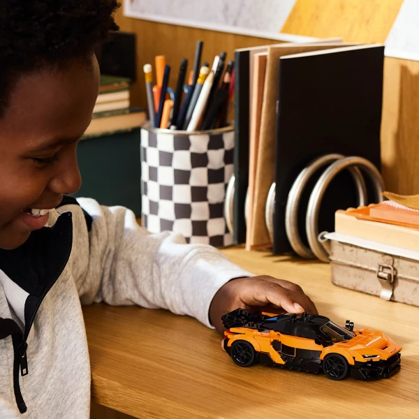 LEGO® SPEED CHAMPIONS MCLAREN W1