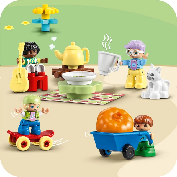 LEGO® DUPLO® 3 ΣΕ 1 ΔΕΝΤΡΟΣΠΙΤΟ