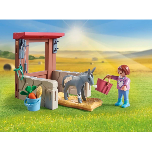 PLAYMOBIL COUNTRY FARMYARD VET