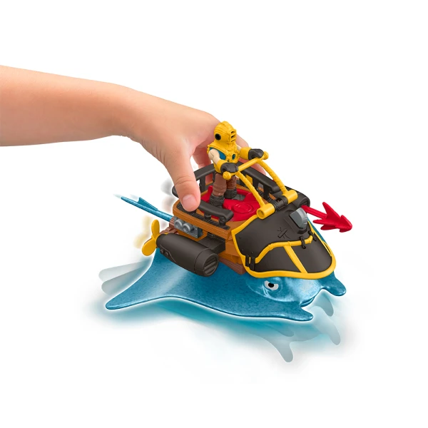 IMAGINEXT PIRATE SHIP BOTTOM CREATURES WITH FIGURE AND ACCESSORIES - 2 DESIGNS